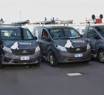 https://rivervalehotwater.com.au/uploads/2025/06/group-of-vans.jpg