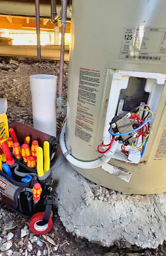 https://rivervalehotwater.com.au/uploads/2025/06/hot-water-57500.jpg