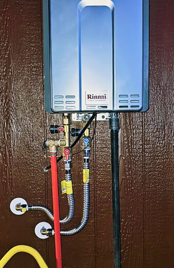 https://rivervalehotwater.com.au/uploads/2025/06/hot-water-87553.jpg